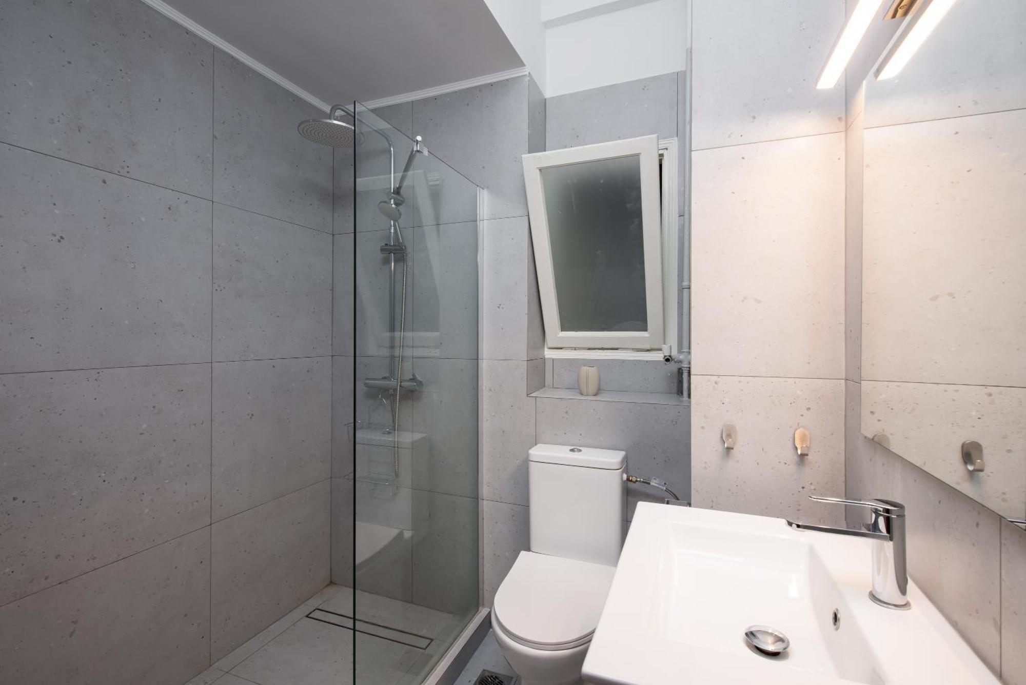 Philos At Nikis - Two Bedroom In Plaka Афины Экстерьер фото